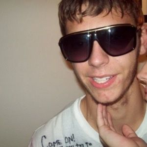 Meet your Posher, Douglas